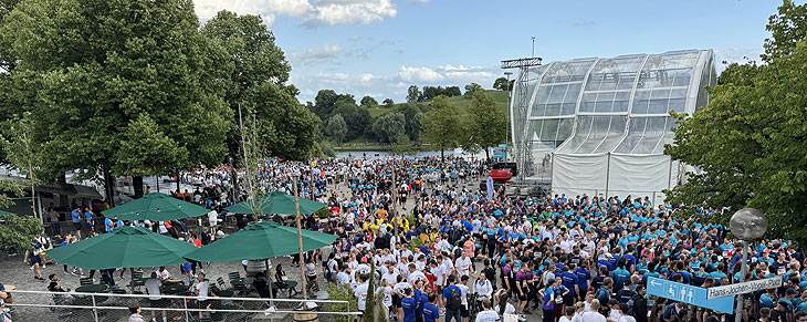 Start b2run 2025 im Olympiapark (©Foto: Martin Schmitz) 